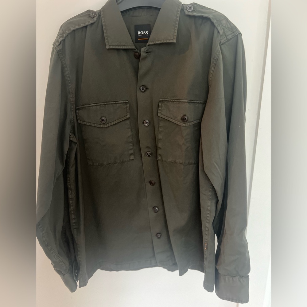 Hugo Boss Men's Military Green Combat Shirt (Large) - Picture 9 of 16